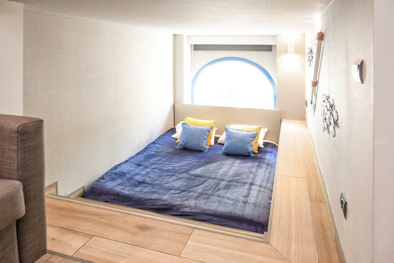 Apartemen Center Beachfront With Private Patio